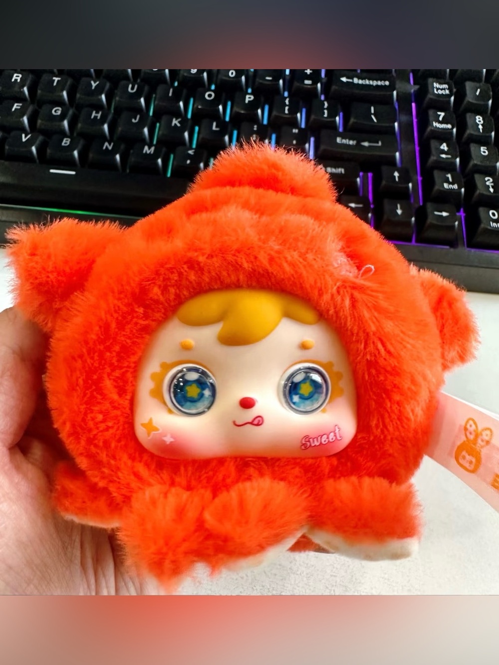 Samuel Ocean Mobilization Pendant Plush Keychain - Squid (sealed bag) scented